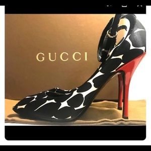 Gucci Heals